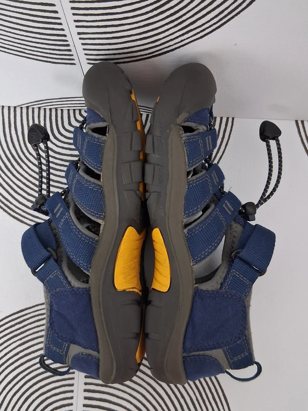 Keen Newport H2 Sport Youth Boys Kids Sz 2 Blue Waterproof Shoes Rubber Sandals